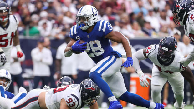 Indianapolis Colts running back Jonathan Taylor runs open for a first down against the Houston Texans